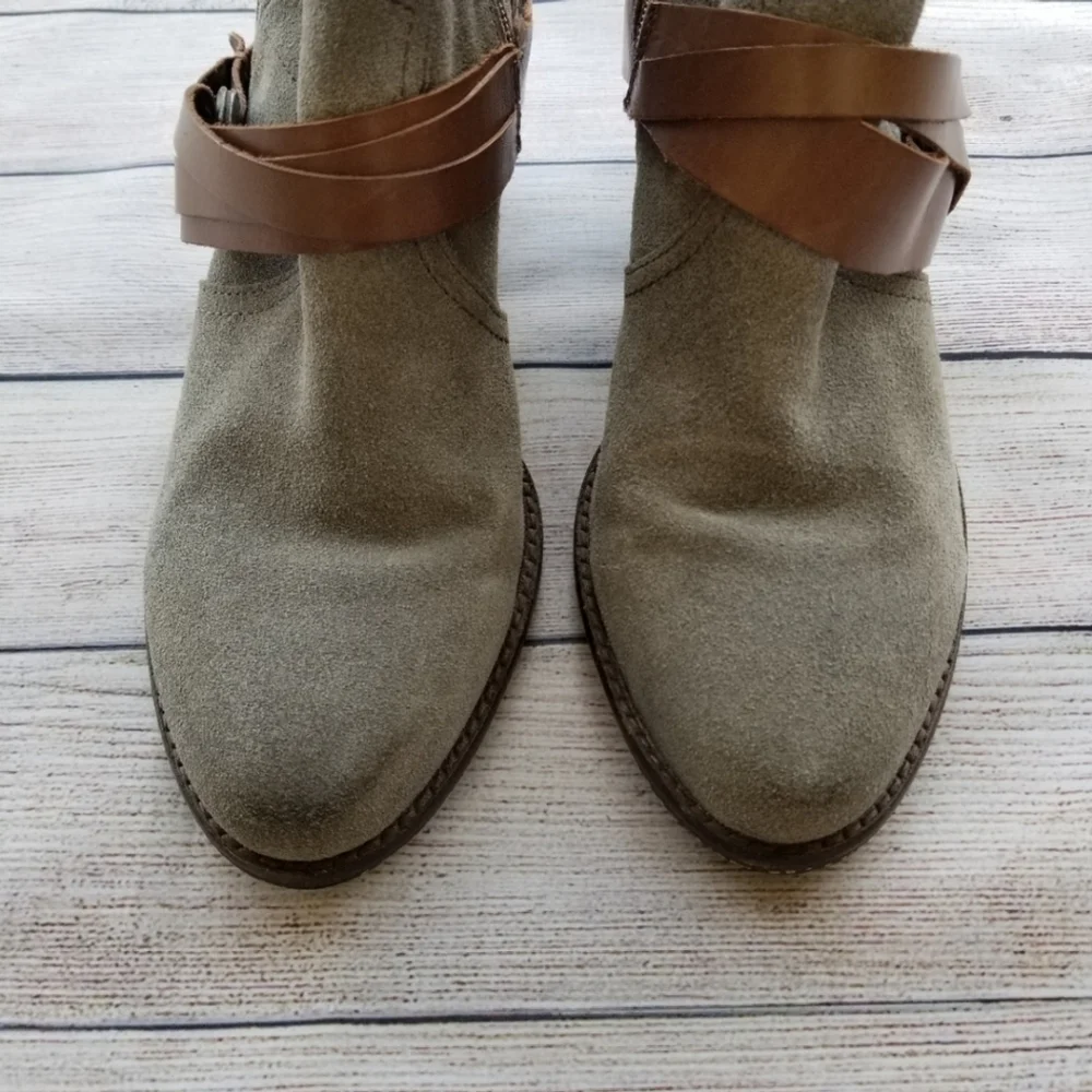 OTBT Bedford Suede Ankle Boots!! CLEAN!! - Picture 3 of 6